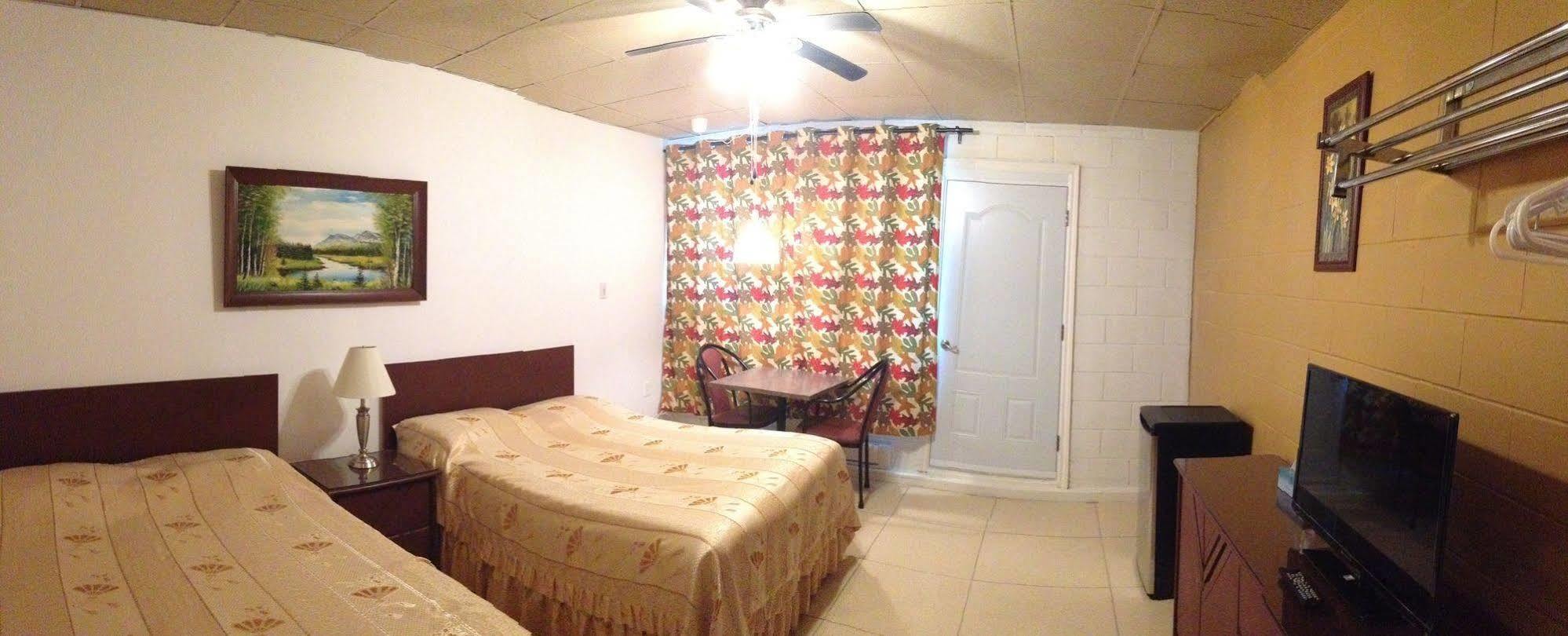 Motel Econonuit Sherbrooke Eksteriør bilde